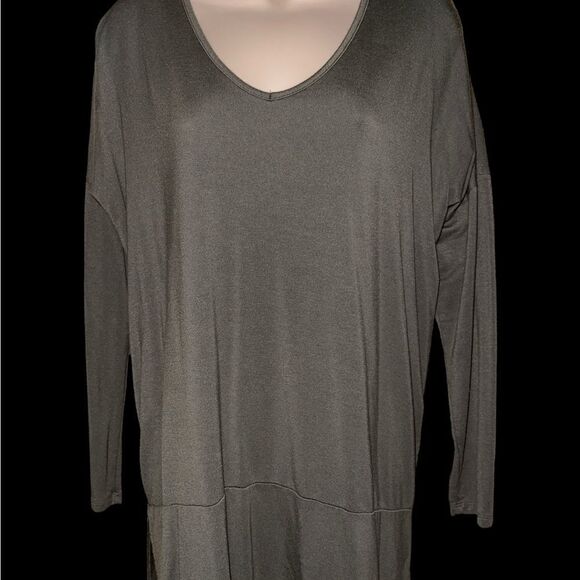 Cupio Tops - Cupio Gray Relaxed Long Sleeve Tunic